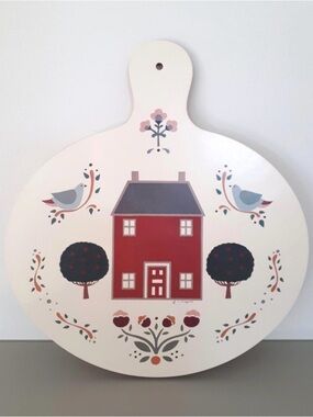 Decorative Red House Round Cutting Board - Brand Unspecified